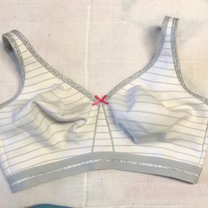 Nearly new Cacique Cotton No wore Bra 38 DDD